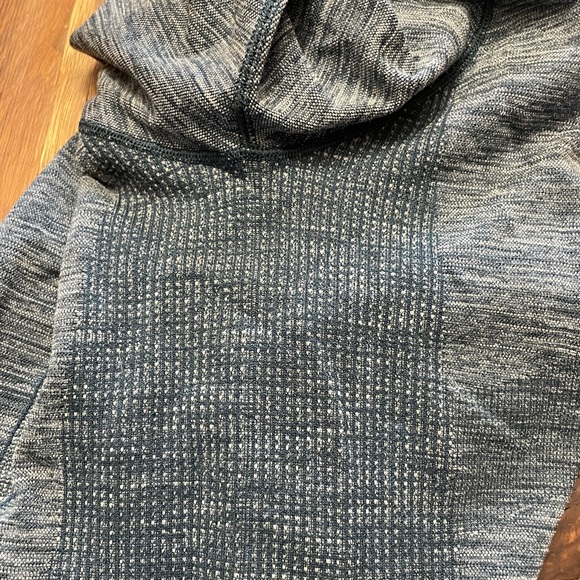 Lululemon Swiftly Tech Long Sleeve Crew - Picture 9 of 12